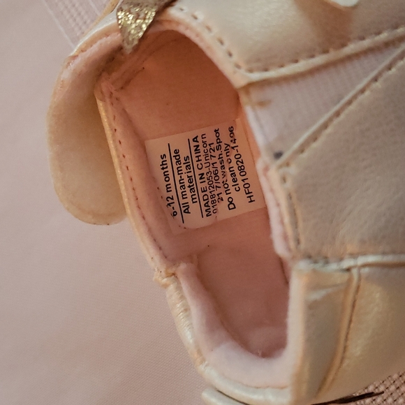 Baby girl unicorn shoes/booties - Picture 3 of 5